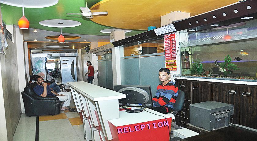 Hotel Talha Residency Nanded Ngoại thất bức ảnh
