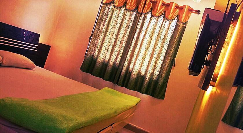 Hotel Talha Residency Nanded Ngoại thất bức ảnh